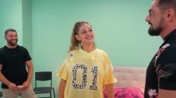 Esta parejita tiene una relación cerrada  Pero aquí convencemos a Juanma de prestarnos a su mujer Cataleya para que Mario Luxor la reviente mientras