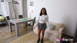 Tengo 18 y quiero hacer porno, mi nombre es Ivy Star  ¡Ven y conóceme!