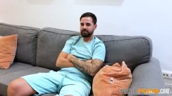 Adela Mayers Enseñando Lengua al Alumno Magic Clase Práctica de Coño