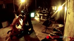 Conrad Son el Amo Cabrón les Abre el Coño con el Puño Entero a Yakima y Mireia Mientras les Revienta el Ojete